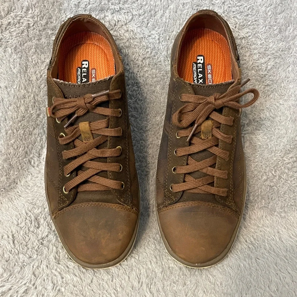 Skechers Relaxed Fit Men's Brown Leather Lace Up Casual Shoes Sneakers Size 11.5